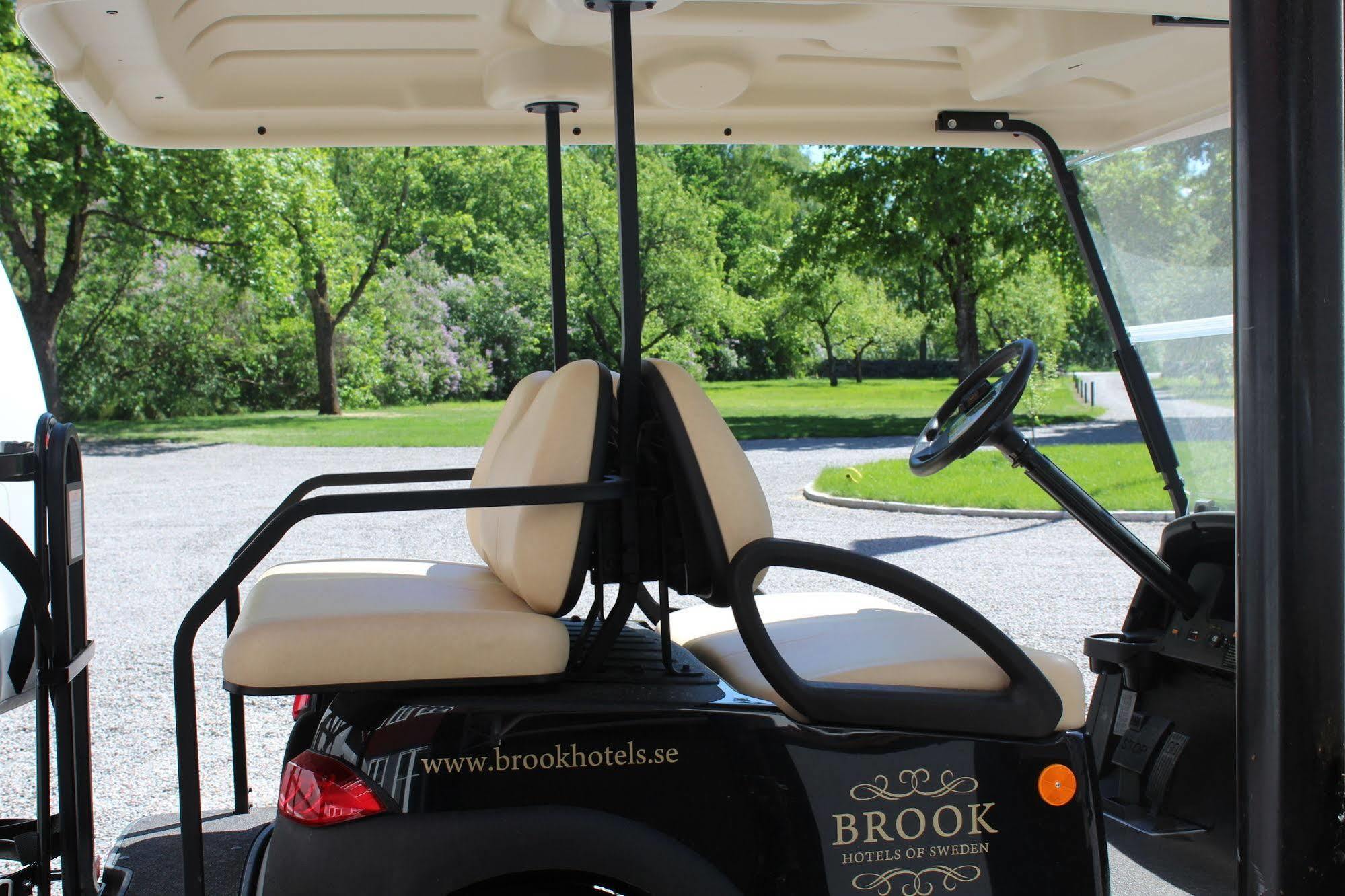 Brook Hotels Arlanda Rosersberg Bagian luar foto