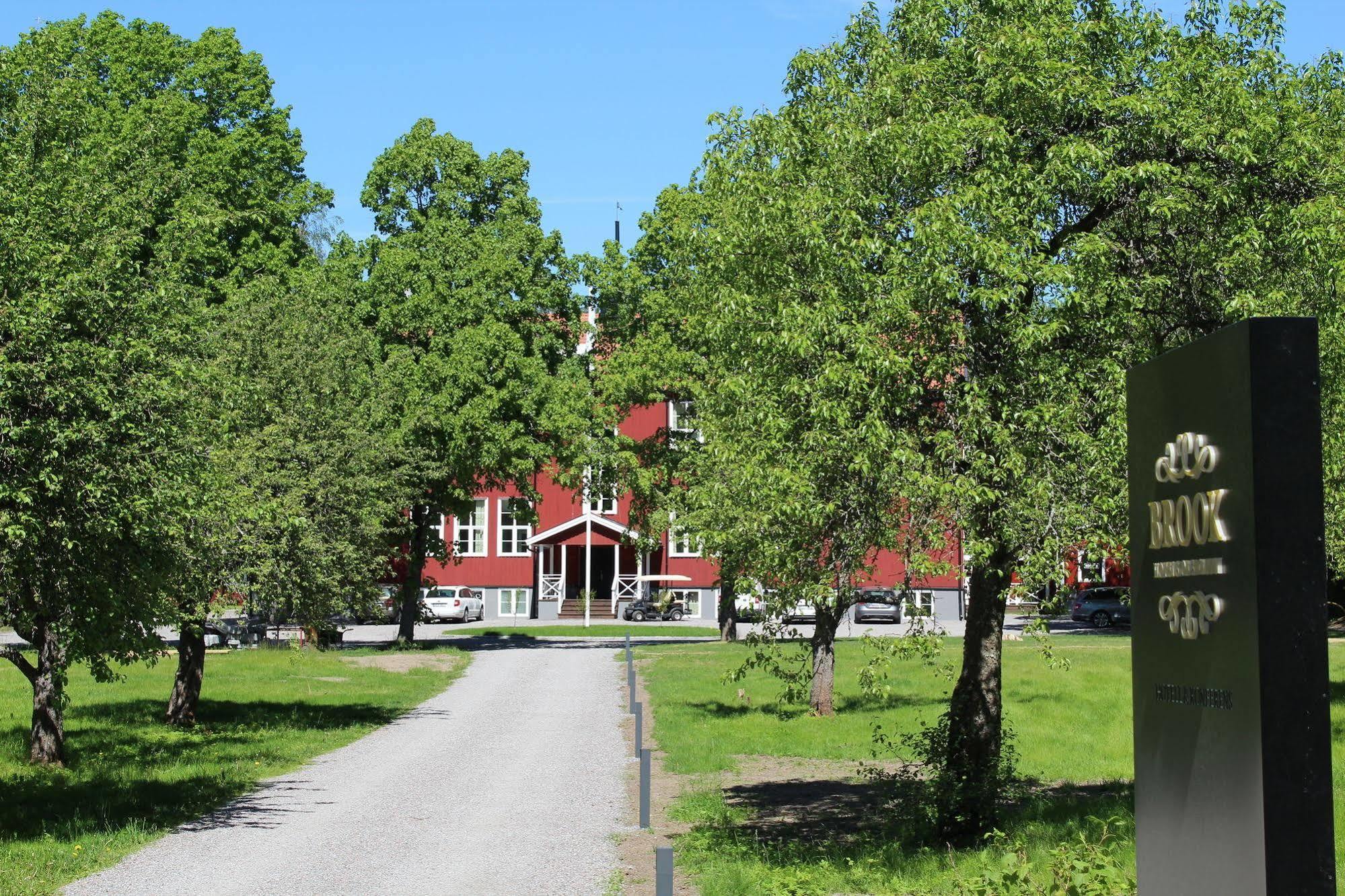 Brook Hotels Arlanda Rosersberg Bagian luar foto