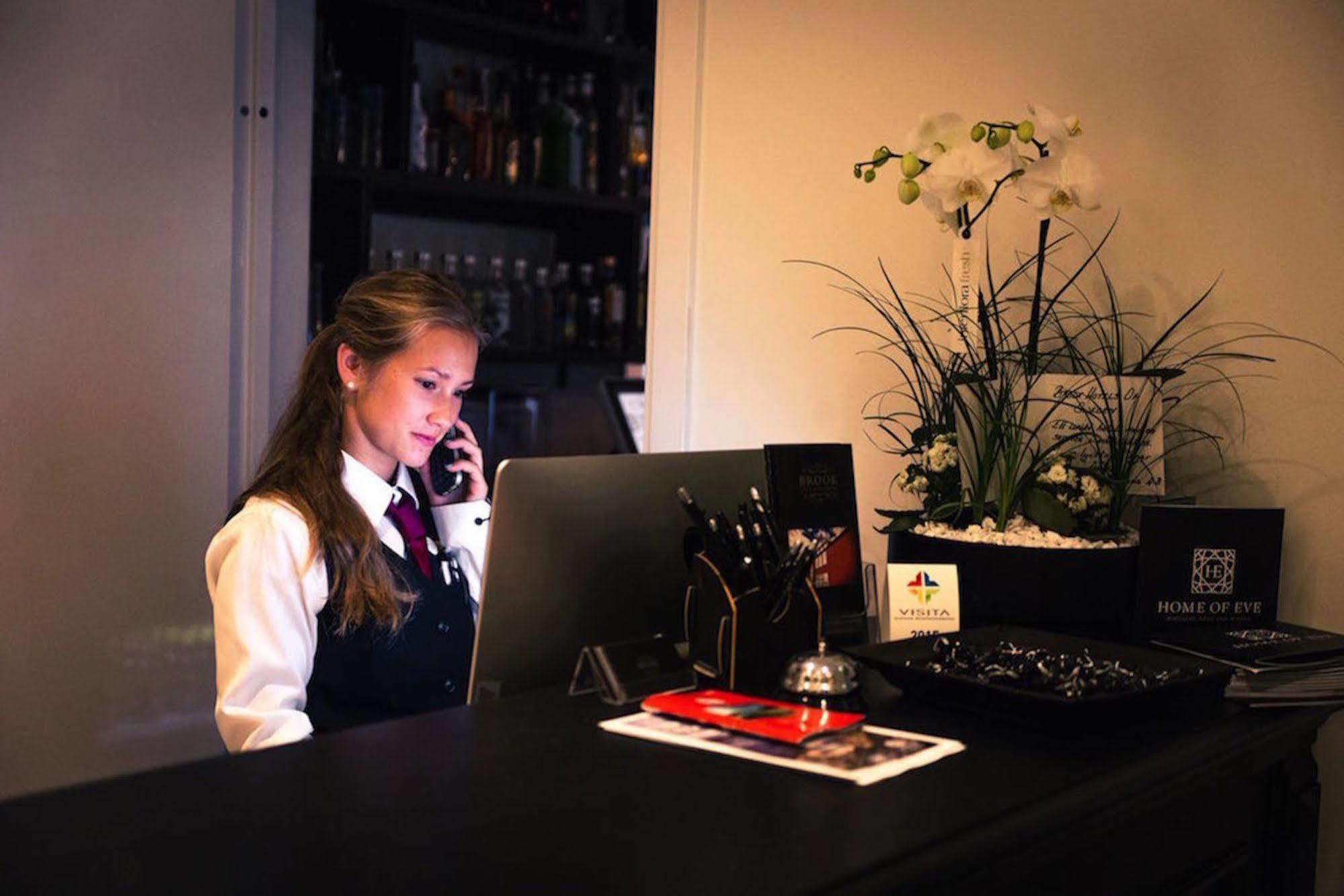 Brook Hotels Arlanda Rosersberg Bagian luar foto
